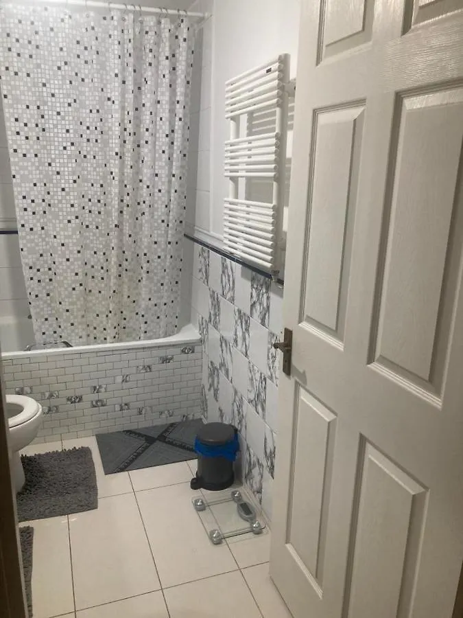 Limehouse Upon Thames Room In Great Location London 0*,  United Kingdom